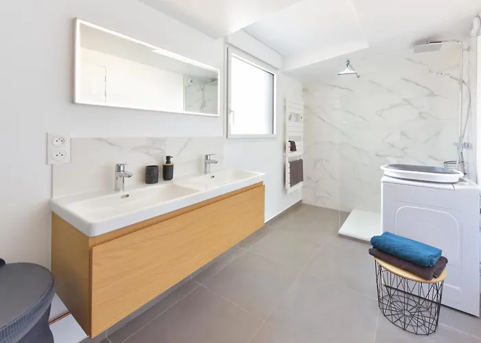 아파트 Dumet Duplex Avec Exterieur 4 A 6p 500m De La *